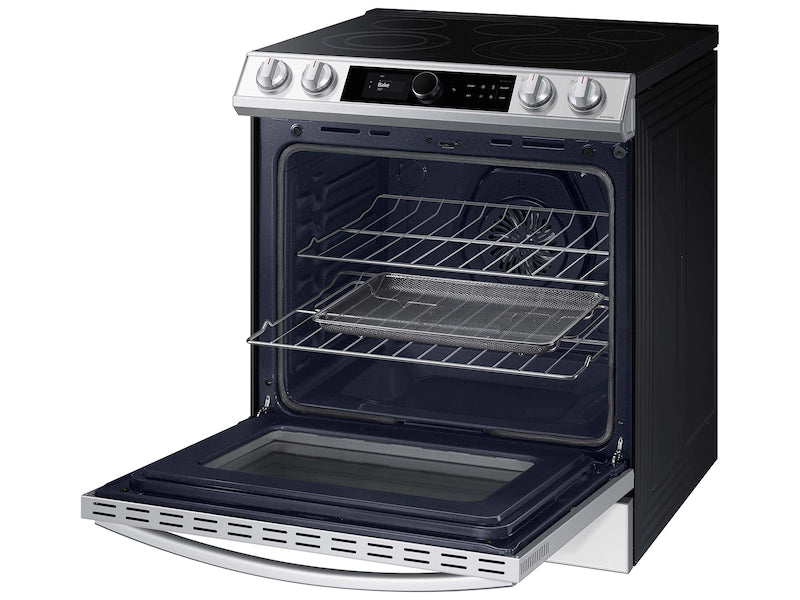 Bespoke Smart Slide-in Electric Range 6.3 cu. ft. with Smart Dial & Air Fry in White Glass - SAMSUNG (NE63BB871112A)
