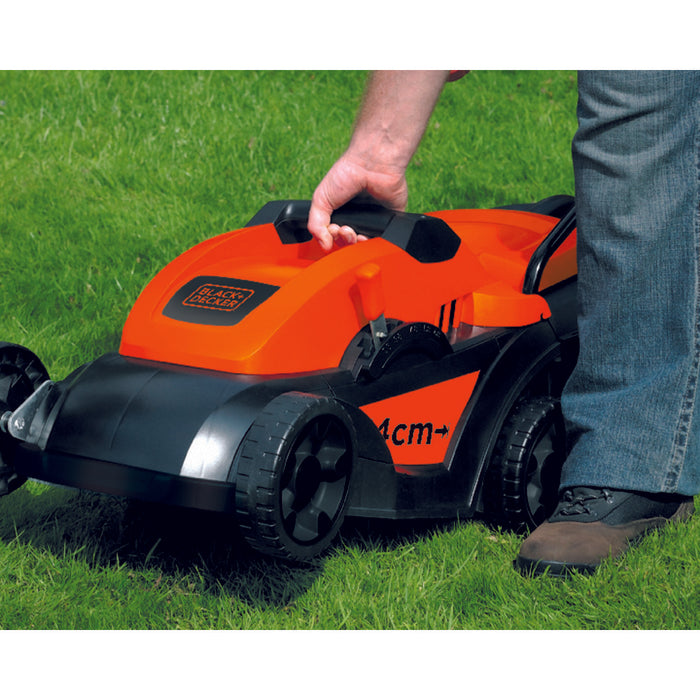 Cortadora de patio 13" de 1200W - Black & Decker (GR3400-B3)