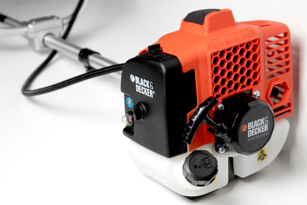TRIMMER  de 2 ciclos con motor de 43CC (1.8 HP) - Black & Decker (GST43-B3)