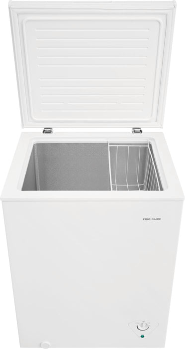 5 CF. Chest Freezer Convertible, External Temperature Control, Defrost Water Drain, Removable Basket Free- FRIGIDAIRE (FFCC05A3HVW)